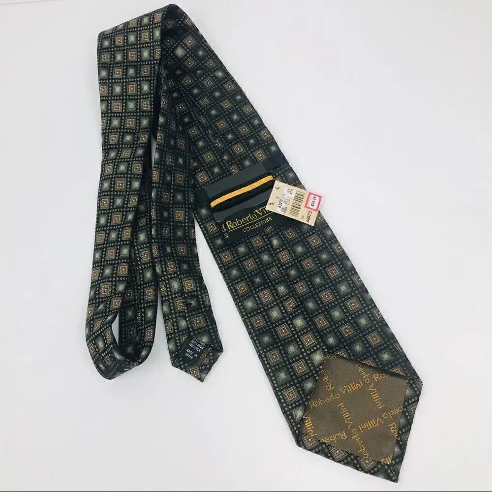 NWT Roberto Villini all silk handmade Squares Tie
